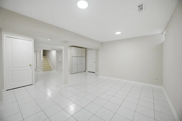 8 Piper Court, Vaughan - photo 67