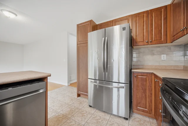 668 Caldwell Crescent, Milton - photo 13