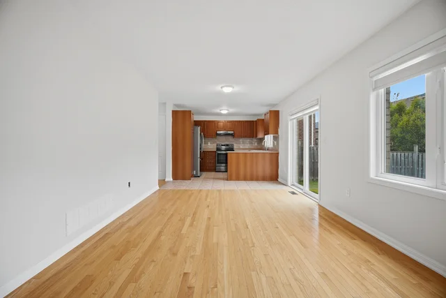668 Caldwell Crescent, Milton - photo 16