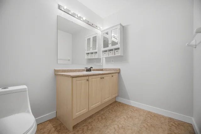 668 Caldwell Crescent, Milton - photo 23