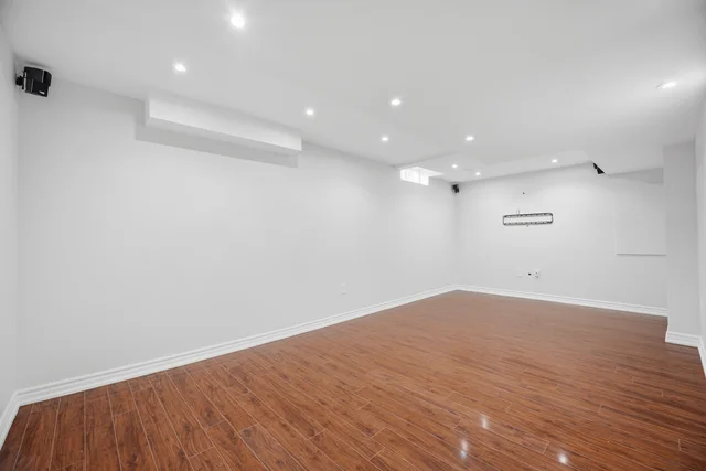 668 Caldwell Crescent, Milton - photo 38