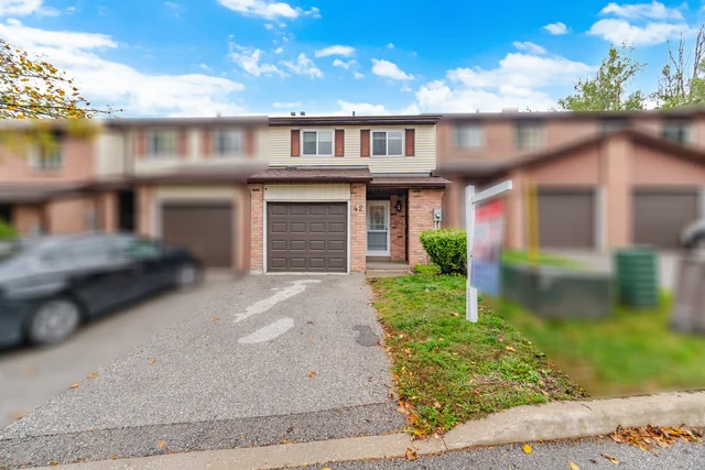 #42-52 Adelaide Street, Barrie - photo 3