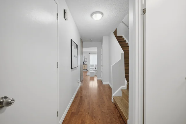 #42-52 Adelaide Street, Barrie - photo 8