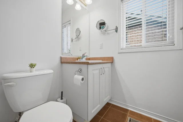 108 Gwillimbury Drive, Bradford - photo 29