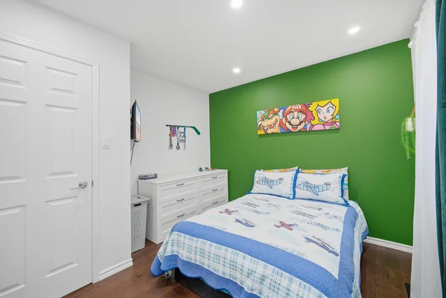 108 Gwillimbury Drive, Bradford - photo 31