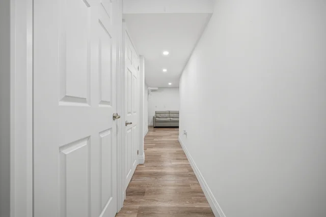 108 Gwillimbury Drive, Bradford - photo 38