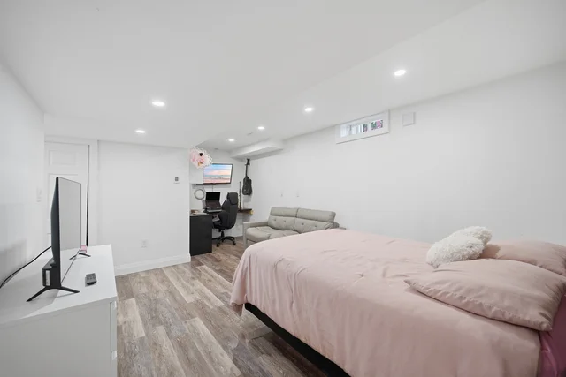 108 Gwillimbury Drive, Bradford - photo 40