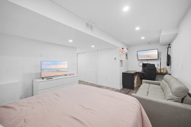 108 Gwillimbury Drive, Bradford - photo 41