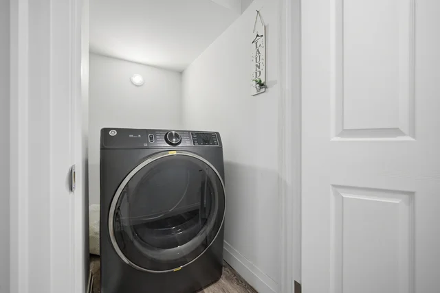 108 Gwillimbury Drive, Bradford - photo 46