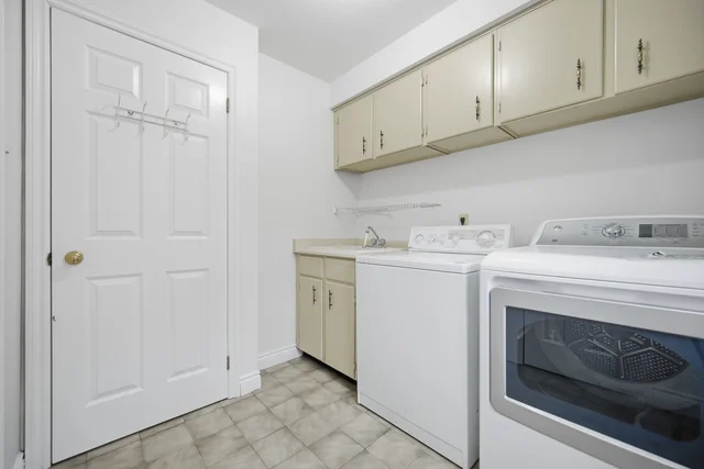 20 Devlin Place, Aurora - photo 28