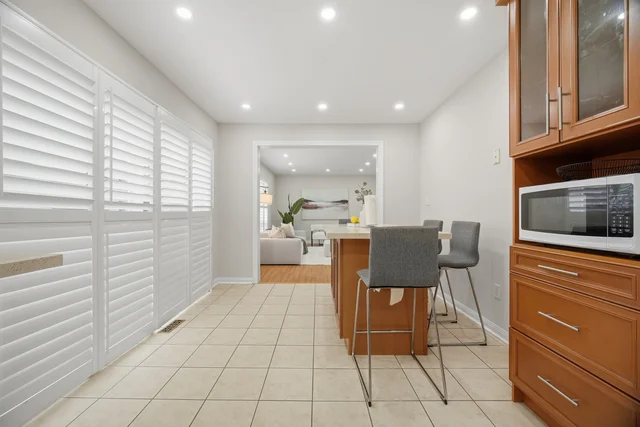 881 Lancaster Boulevard, Milton - photo 27
