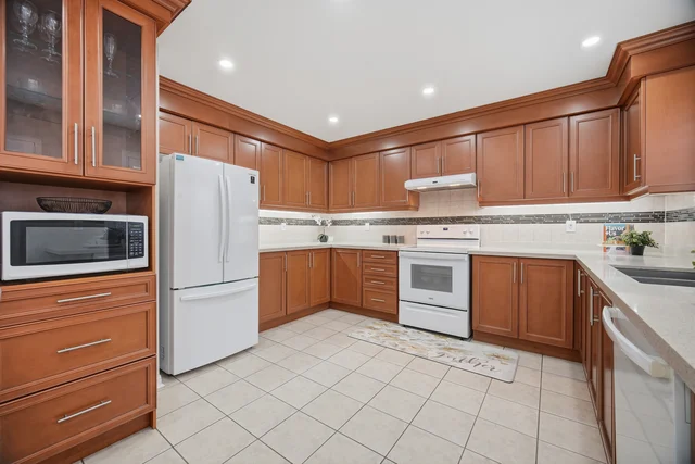 881 Lancaster Boulevard, Milton - photo 30