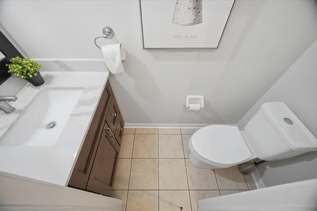 881 Lancaster Boulevard, Milton - photo 36