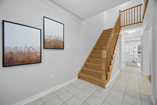 881 Lancaster Boulevard, Milton - photo 37
