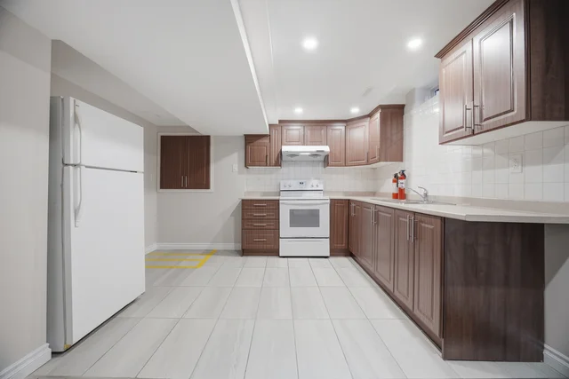 881 Lancaster Boulevard, Milton - photo 62