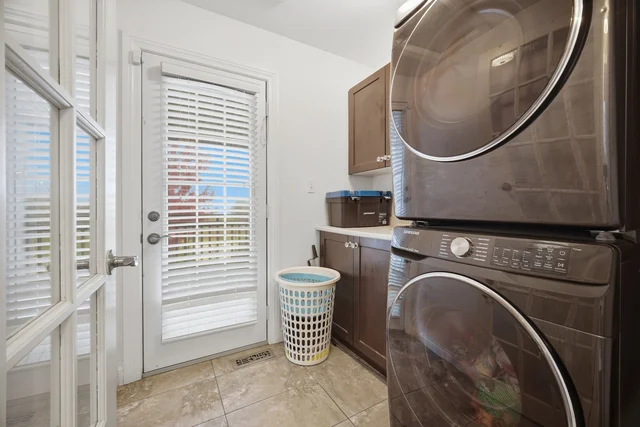 687 Marley Crescent, Milton - photo 49