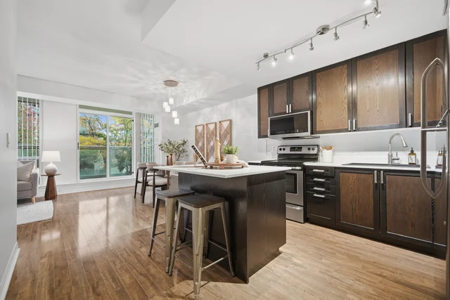 #604-3939 Duke of York Boulevard, Mississauga - photo 12