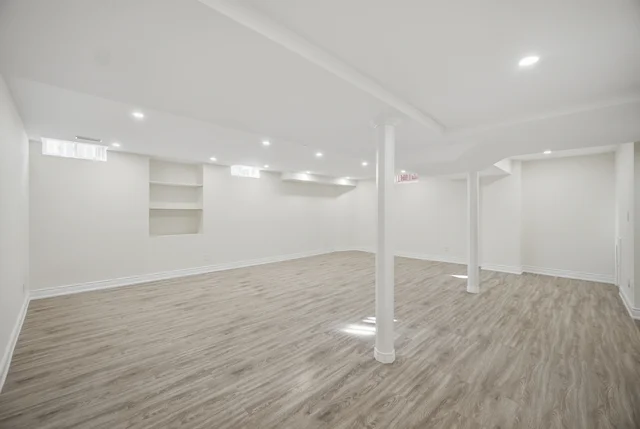 47 Reindeer Crescent, Woodbridge - photo 58