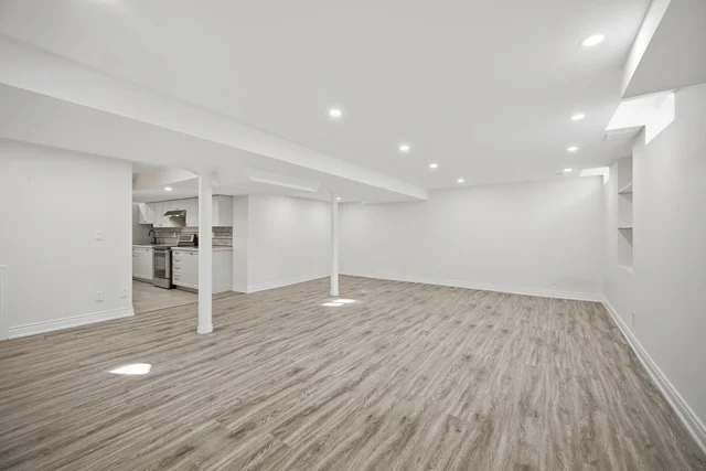 47 Reindeer Crescent, Woodbridge - photo 59