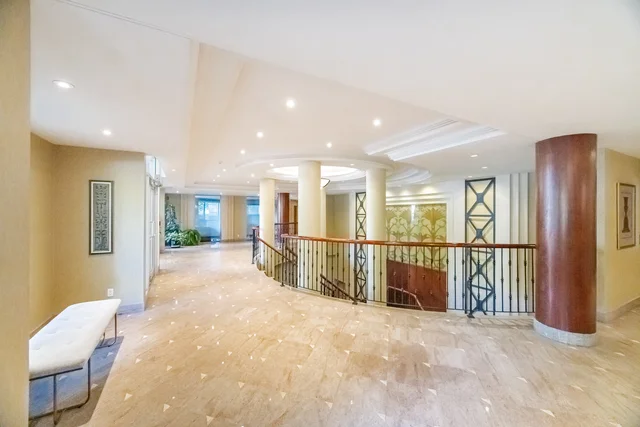 #322-11 William Carson Crescent, North York - photo 6