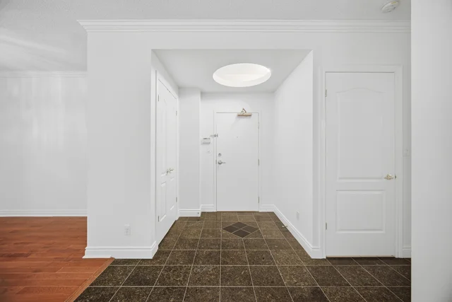 #322-11 William Carson Crescent, North York - photo 10