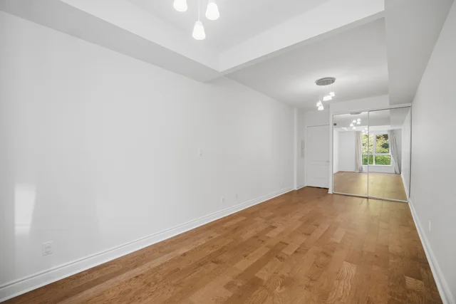 #322-11 William Carson Crescent, North York - photo 33