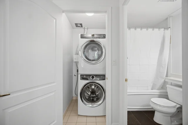 #322-11 William Carson Crescent, North York - photo 35