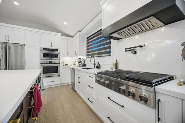 407 Bronte Road, Oakville - photo 19