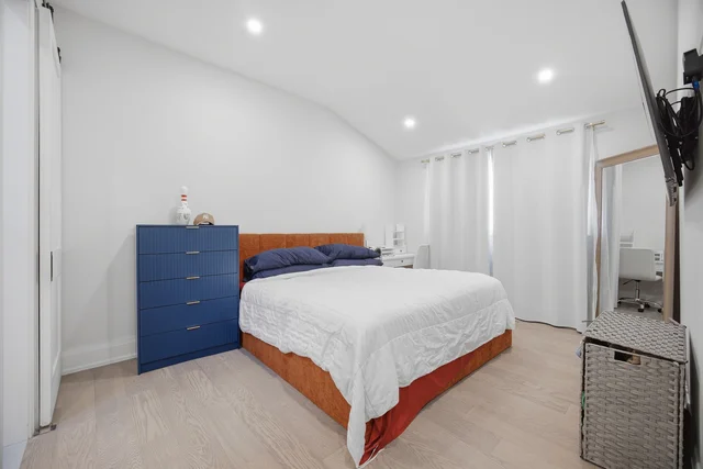 407 Bronte Road, Oakville - photo 24
