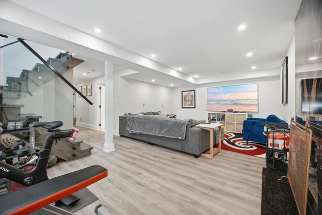 407 Bronte Road, Oakville - photo 37