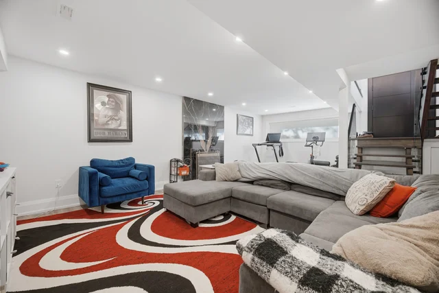 407 Bronte Road, Oakville - photo 39