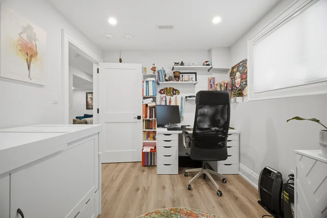 407 Bronte Road, Oakville - photo 43