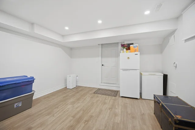 451 Westmoreland Avenue North, Toronto - photo 42