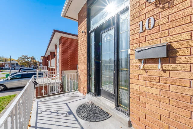 10 Major Oaks Drive, Brampton - photo 18