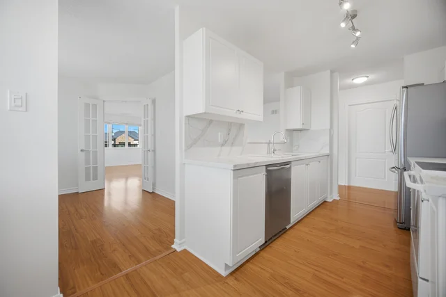 #401-3 Dayspring Circle, Brampton - photo 14