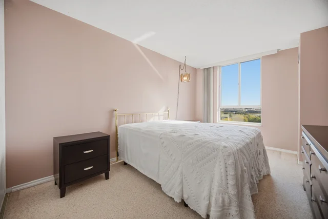 #911-20 Cherrytree Drive, Brampton - photo 37