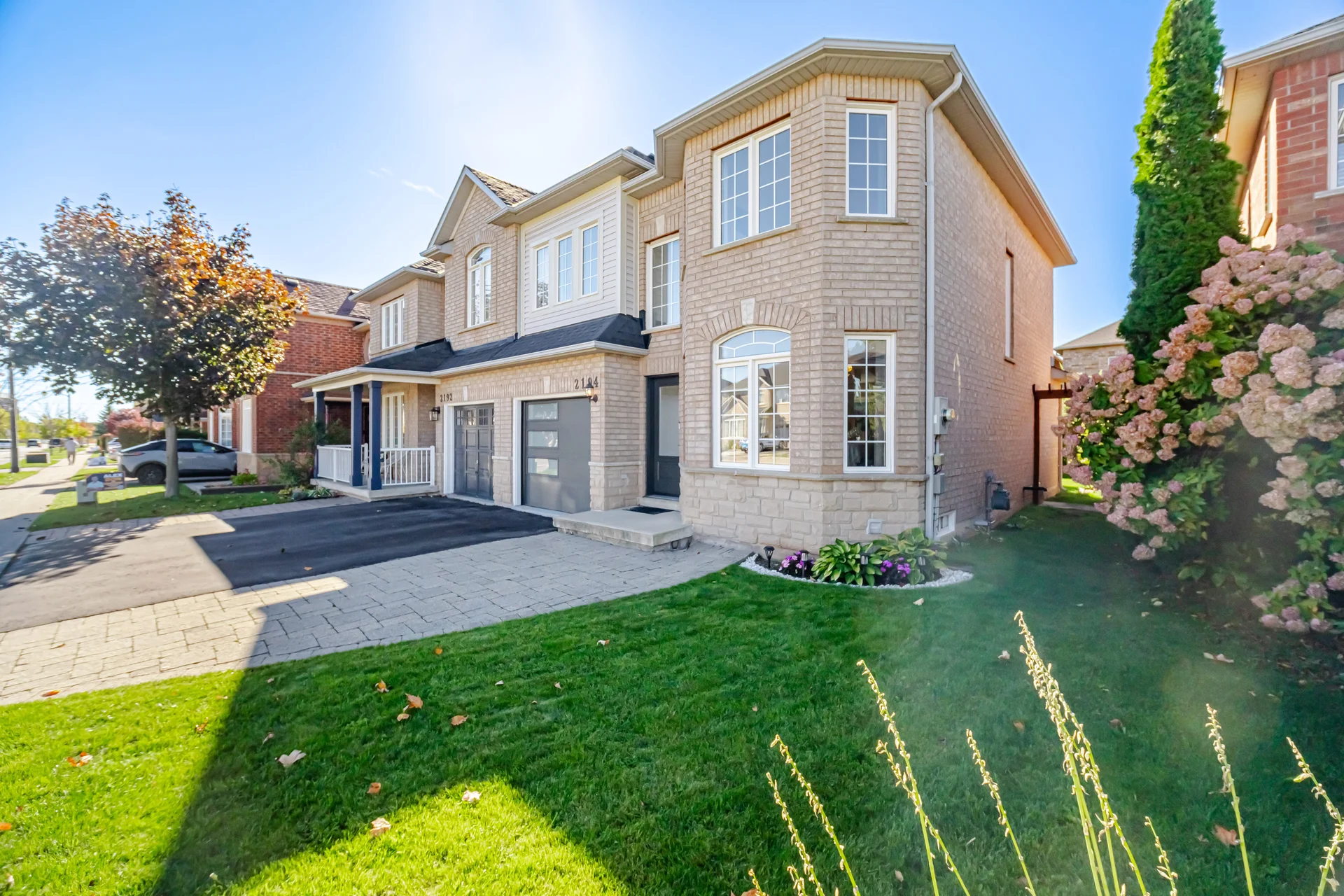 2194 Sutton Drive, Burlington - photo 5