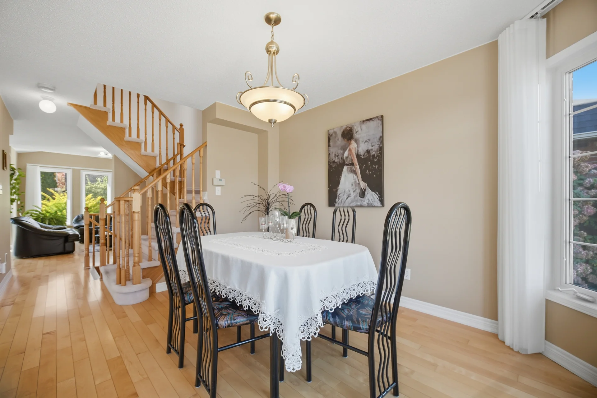 2194 Sutton Drive, Burlington - photo 11
