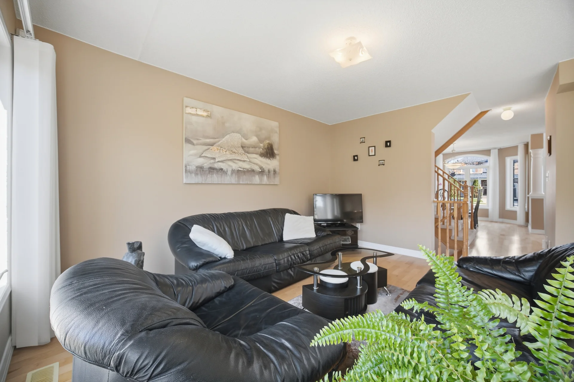 2194 Sutton Drive, Burlington - photo 13