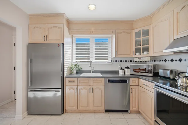 5 Drake Boulevard, Brampton - photo 18