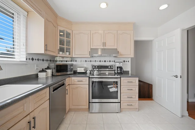 5 Drake Boulevard, Brampton - photo 20