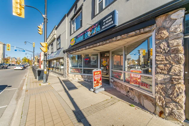 228 Main Street East, Milton - photo 2