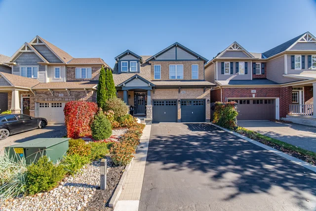 306 Montreal Circle, Stoney Creek - photo 12