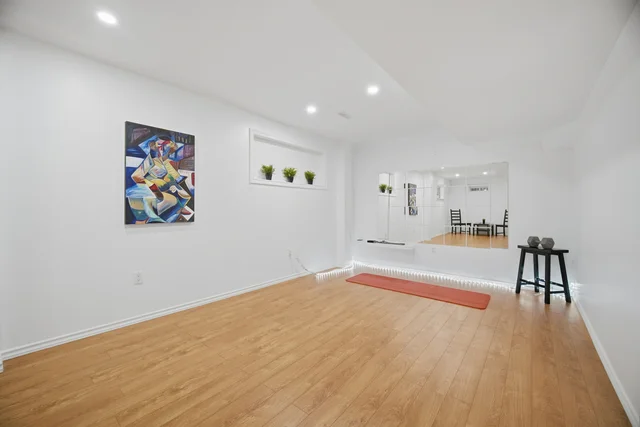306 Montreal Circle, Stoney Creek - photo 72