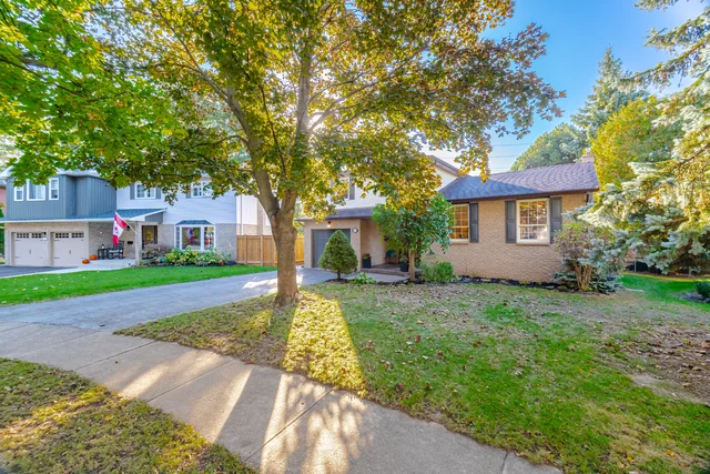 322 Kingsway Place, Milton - photo 13