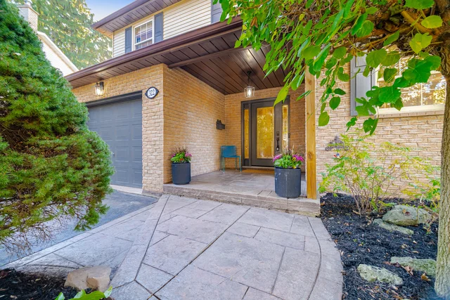 322 Kingsway Place, Milton - photo 15