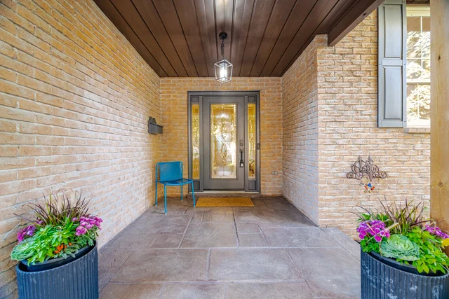 322 Kingsway Place, Milton - photo 16