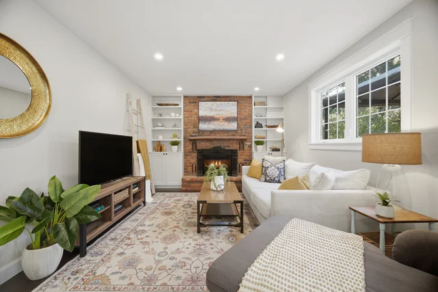 322 Kingsway Place, Milton - photo 21
