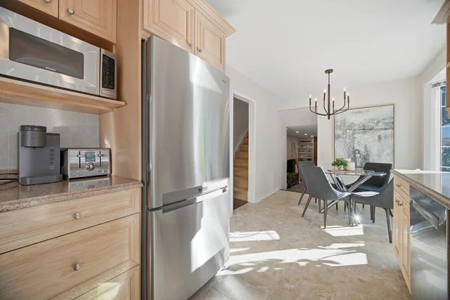 322 Kingsway Place, Milton - photo 30