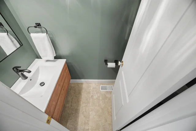 322 Kingsway Place, Milton - photo 39